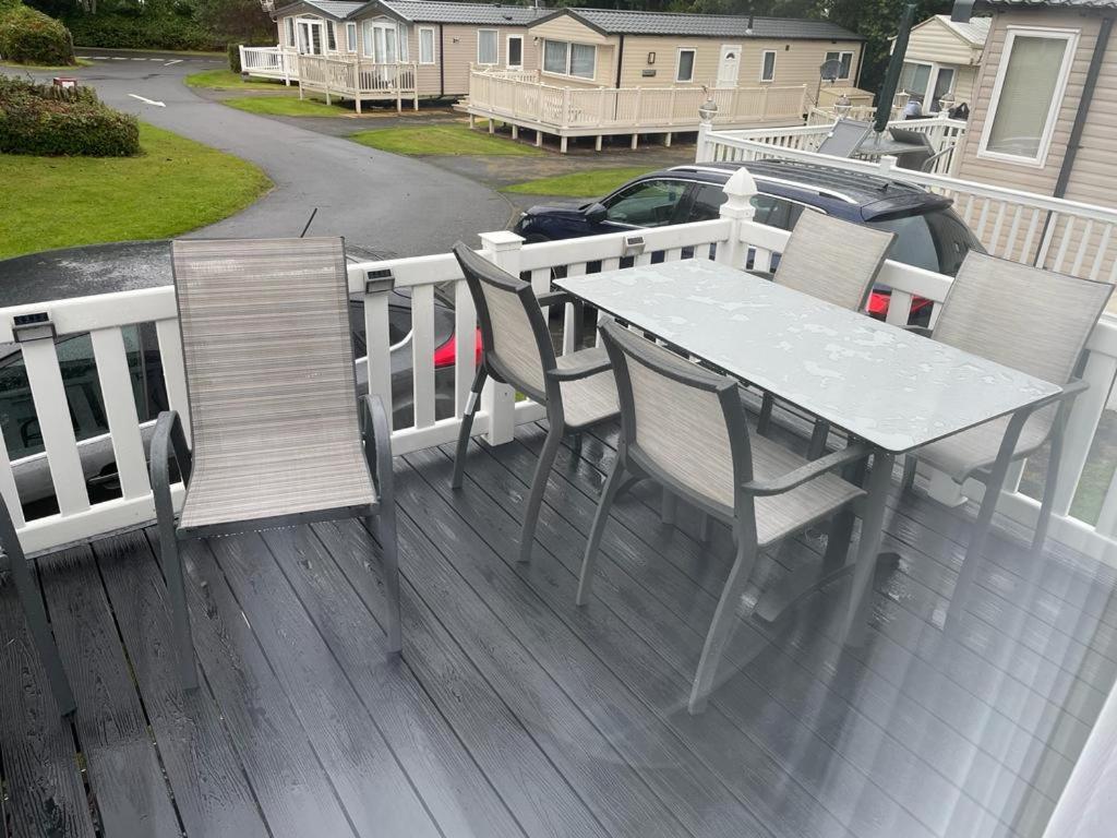 Belfry 6 - Homely Spacious Caravan Seton Sands Port Seton Bagian luar foto