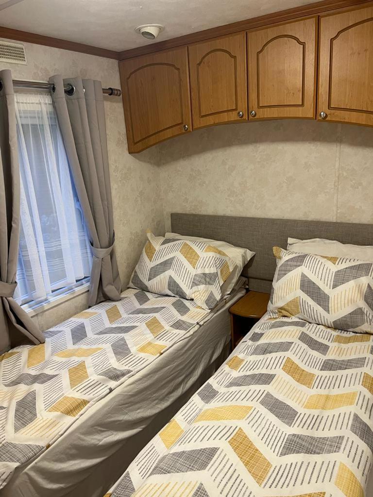 Belfry 6 - Homely Spacious Caravan Seton Sands Port Seton Bagian luar foto