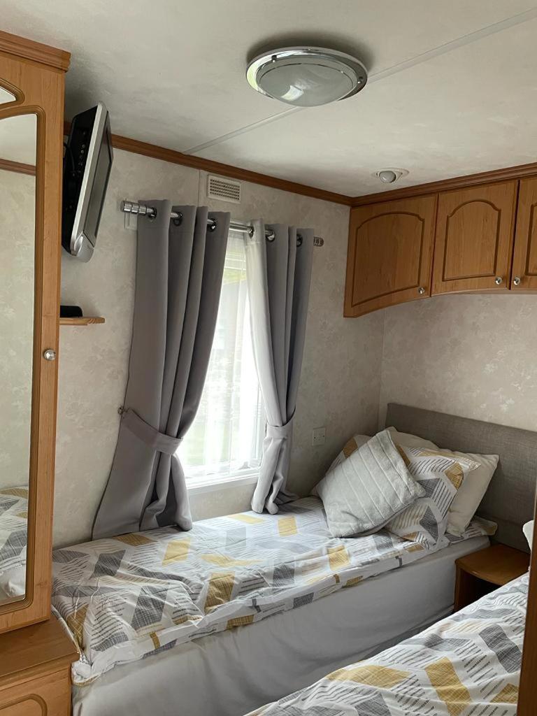 Belfry 6 - Homely Spacious Caravan Seton Sands Port Seton Bagian luar foto