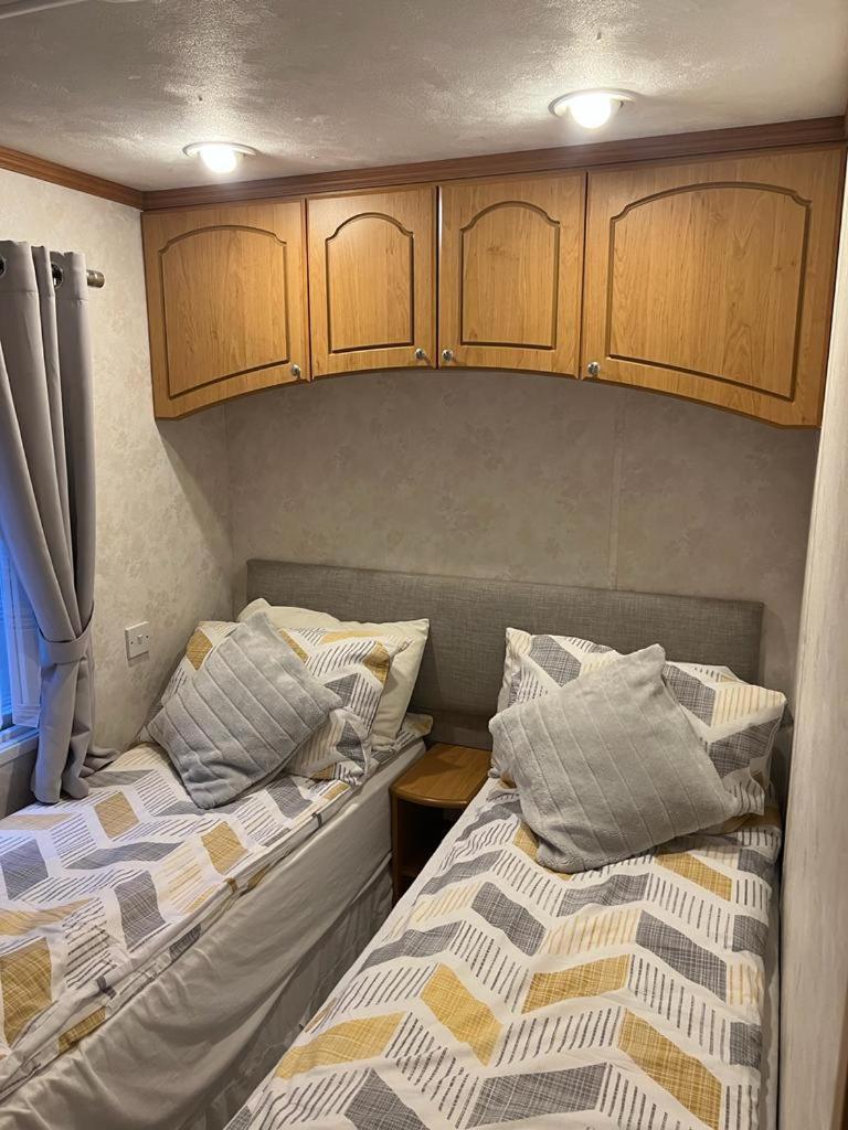 Belfry 6 - Homely Spacious Caravan Seton Sands Port Seton Bagian luar foto